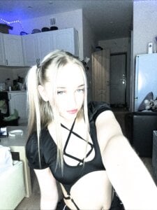 Good__Girl_ Public  7. fénykép