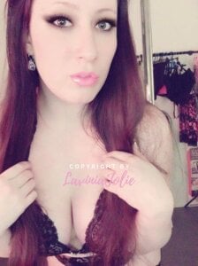 LaviniaJolie Public Pic 7