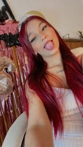 gime_lara celebrate my 25th birthday honey 🎈🎉🎁👑  8. fénykép