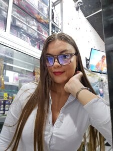 your trusted secretary de rapunzel069  6 Imagens