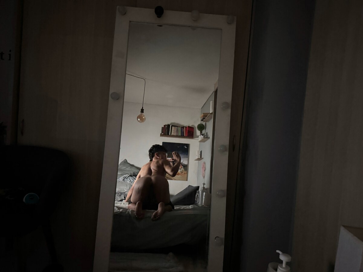 Ali_cuteboy1 adlı kullanıcının viral fotoğrafları:  1984