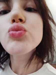 DarylBraddy Shh, shh, shh, shh, shh, shh, shh, shh, shh. Dangerous girl. Foto 2