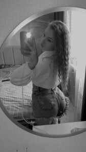 A_DreE's XXX Nude Photo 2