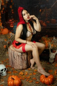 MOLLYSPENCER1 Happy Halloween 🎃😈🔥 Hình 2