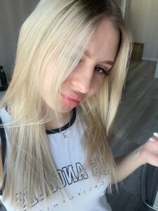 MonaChasey like like like <3 Pic 4