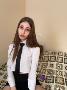 CutieWormのNaughty college styleの 4枚の写真