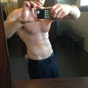 LIVEcamCUMDADDY Public Pic 7