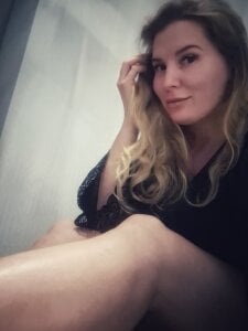Your_Julia_Burns