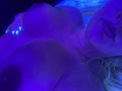 docmilf12 Public Pic