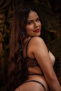 isabellasouza Skin of Temptation🌴💓 Gambar 5