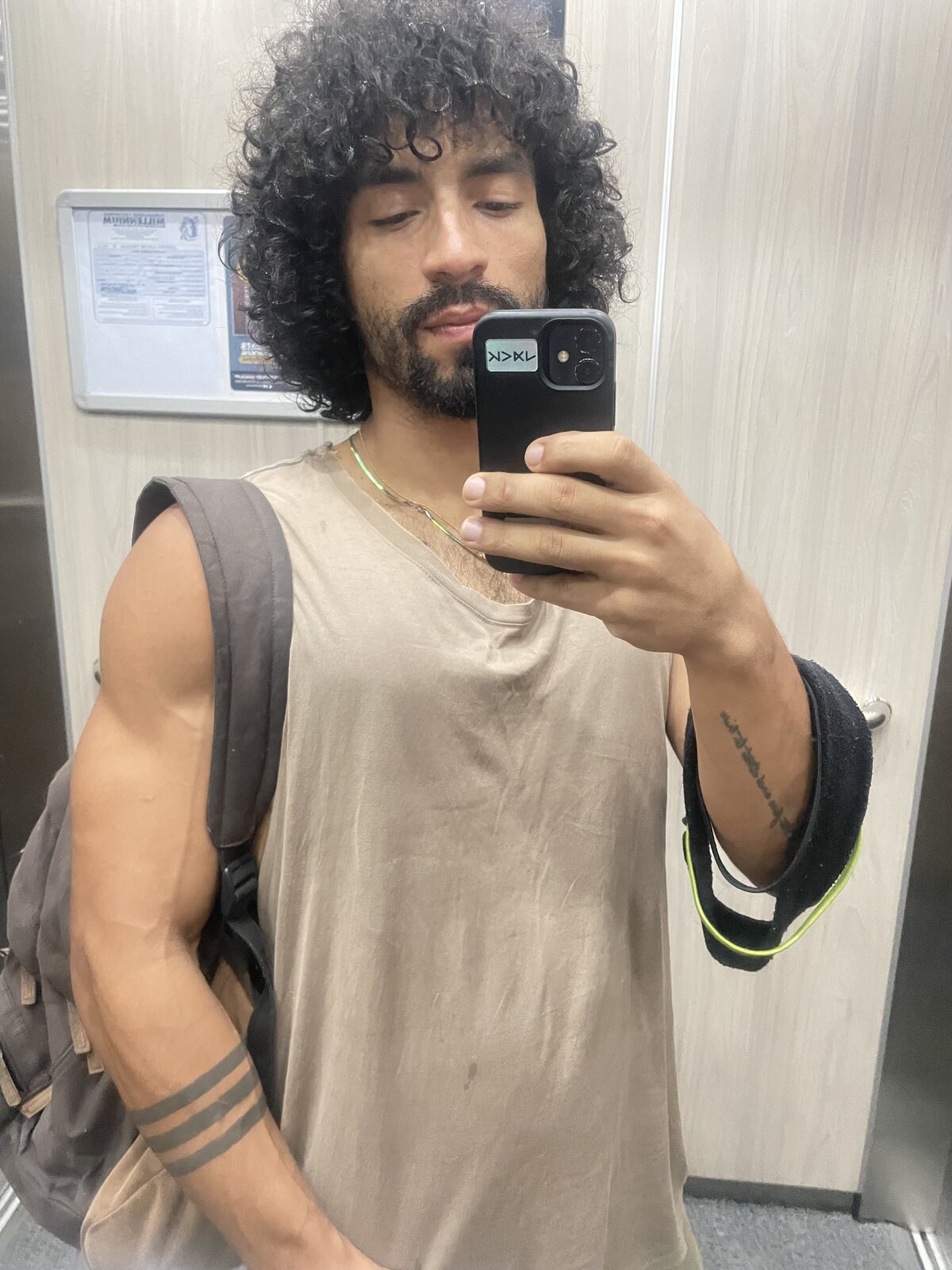 Romeocolin Trending Pic 3157