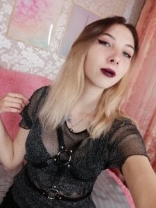 JustMeowGirl
