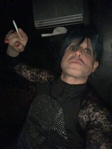 hoerige-masonutte Public Pic 4