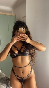 Melzinha5 💦🍒😈 зображення