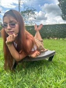 AbbyWathson Love Picnic 🌹 Hình 2