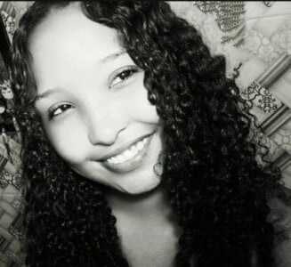 BEAUTIFUL🌹 de LauCarnelle  4 Imagens