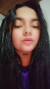 Laura_cap7 Public Poză 3