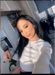 CarmellaOnCampus Public Pic