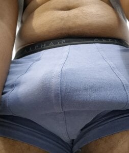 UnCutCrotch Public Hình