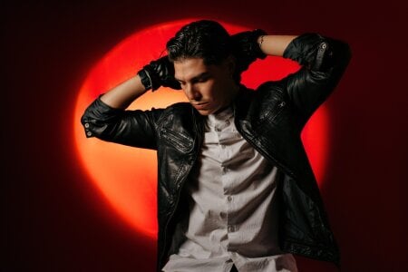 Hello de Karimferrer  5 photos