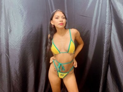 DIRTY_MIIA_ Public Pic 2