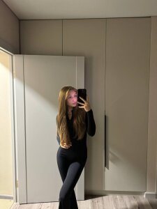 ElidiaPetit ray of sunshine💞 Pic 3