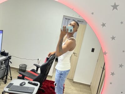 TROYWESLY-