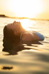 LindsieGreyy kullanıcısının already wet albümü -  4 fotoğraf