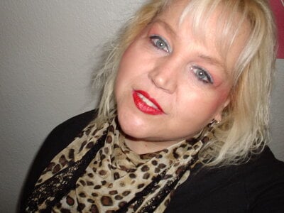 Blasflittchen selfies im Büro Pic