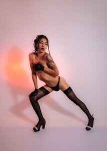 sofiaa_grey_ VOGUE EDITION Pic 9