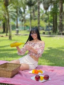 violetta_skinny picnic day🦋 Pic 4