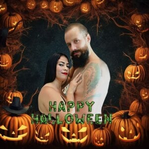 Couple_Gold69 Halloween Pic 4