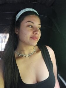 tara20_ hello Pic 3