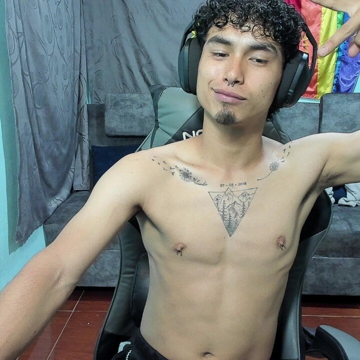 Michael_stiff 님의 트렌드 중인 사진  5228개