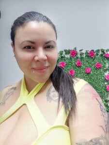 Mia_hot_cum