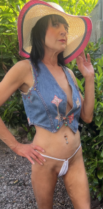 Petite-Romani-69 Public Pic