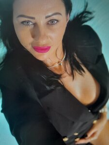 IRISWHITE17 Just me Poză 7