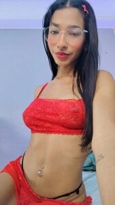 ScarletEvanss_ Its a good saturday♥ Pic