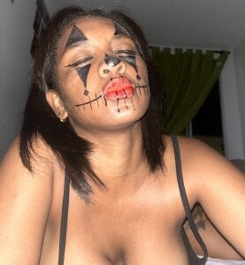 tiffany-smith Hallowen 3 Pic