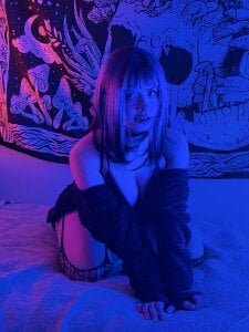 princesita_valija_ You look lonely Bilde 6