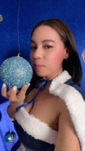 megan_rous_ I want you to look at me like you're falling in love for the first time...🫦👄👅 Pic 2