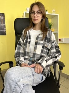 LinetteEastburn Public Pic 4