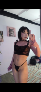 Gothel Being me Kuva 2