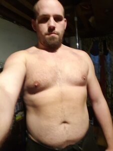 Hunter_Largo Check me out Pic 2