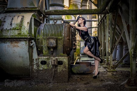 LilliLowexox Fine Art / Urbex Pic 2