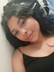 Kaisy_25 Public Foto