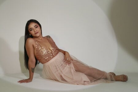 aittannax elegant and sexy woman Hình 3