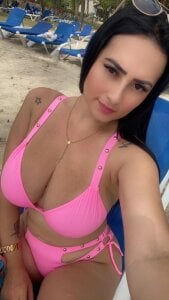 disfrutando de la playa de alexa_moreti  Imagens