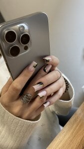 SarahAmour_Public Bild 2