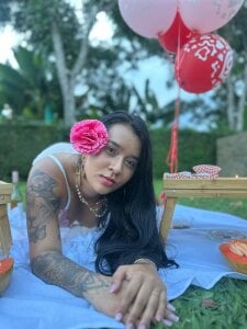 ChloeeMiller__のLove Picnic 🌹の枚の写真